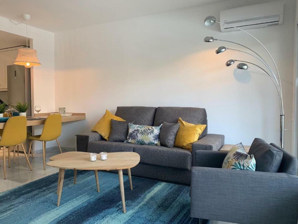 Appartement Center New And Luxurious On The 627