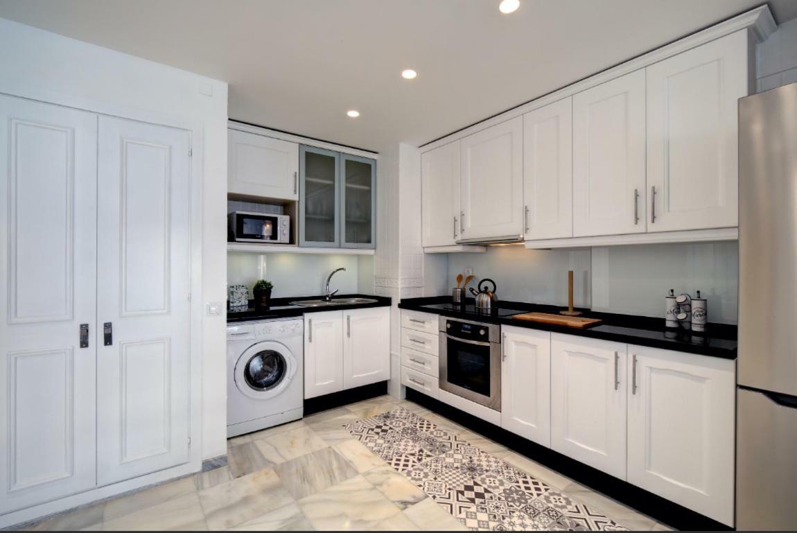 Appartement Center New And Luxurious On The 627